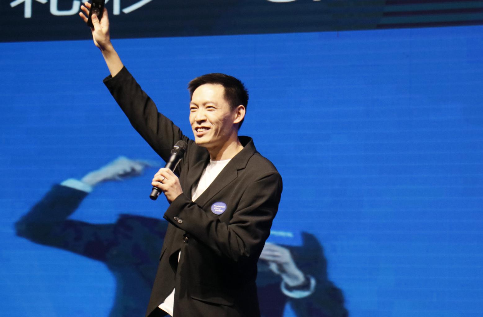 新乡华天公馆科技重塑生活,引领未来最新动态揭秘