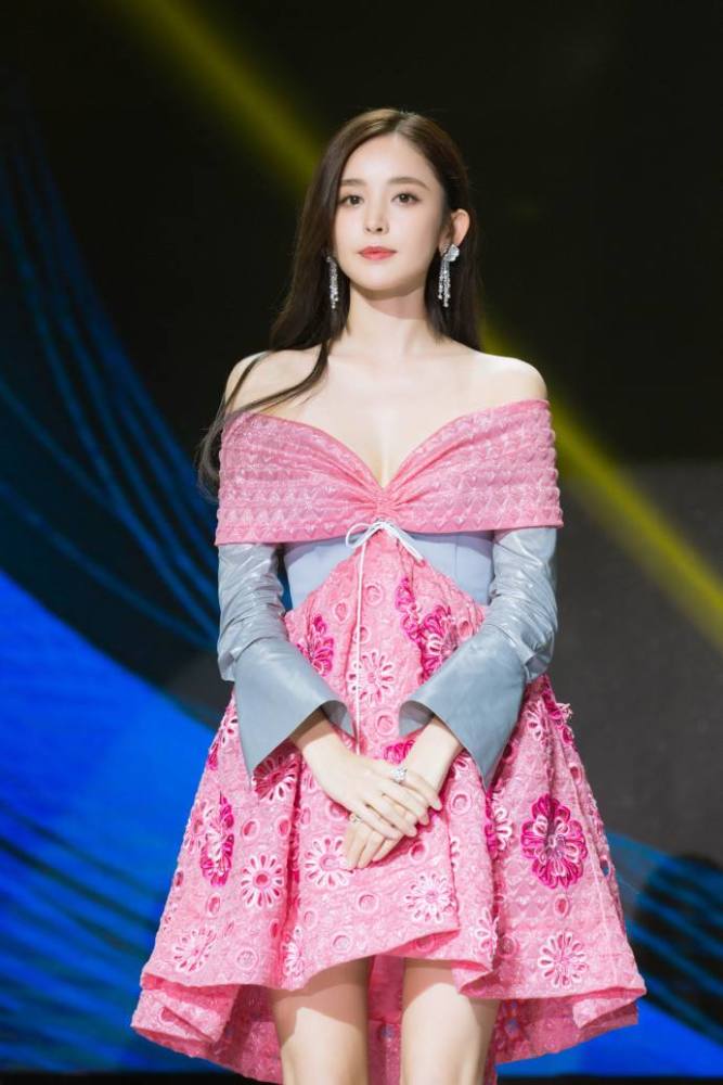 古力娜扎最新照片,颜值与影响力的深度剖析