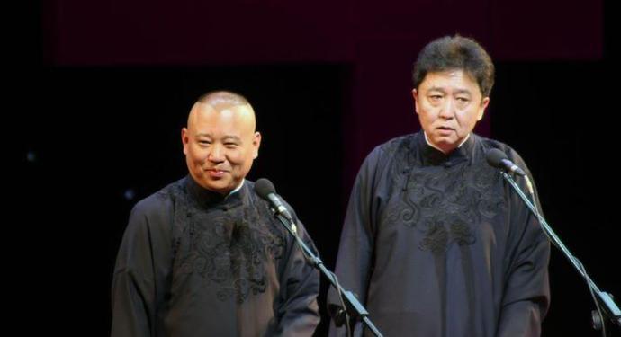 何云伟最新相声作品，探寻小巷特色小店的独特魅力