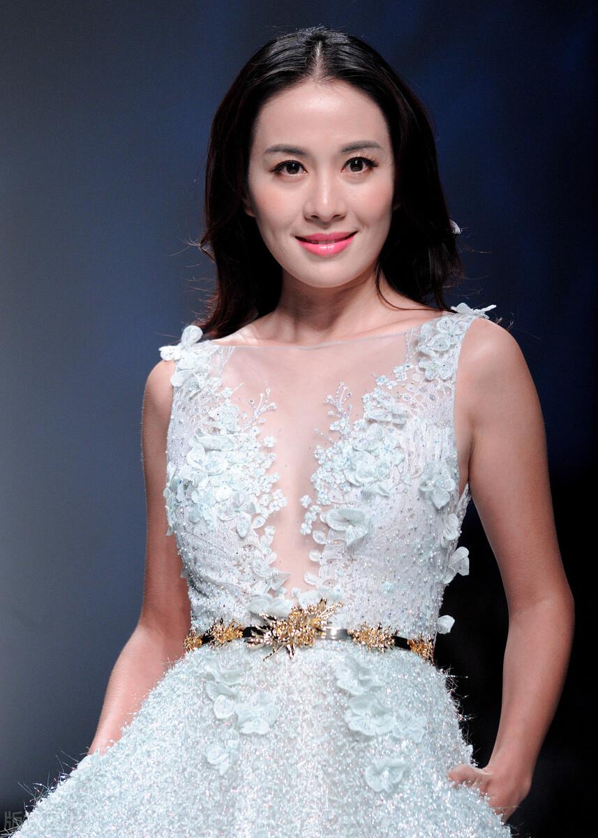 杭州女演员的自然探索之旅，寻找内心宁静的旅程