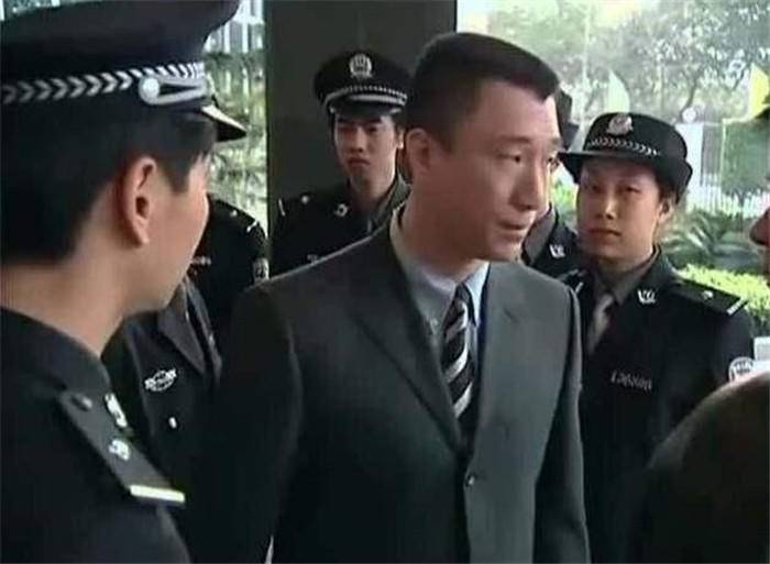 明星警察，心灵与自然的完美交融之旅