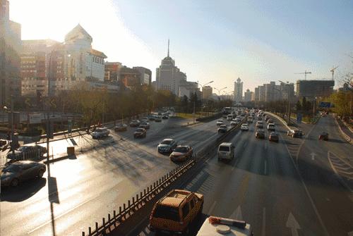 “北京最新交通管制措施”