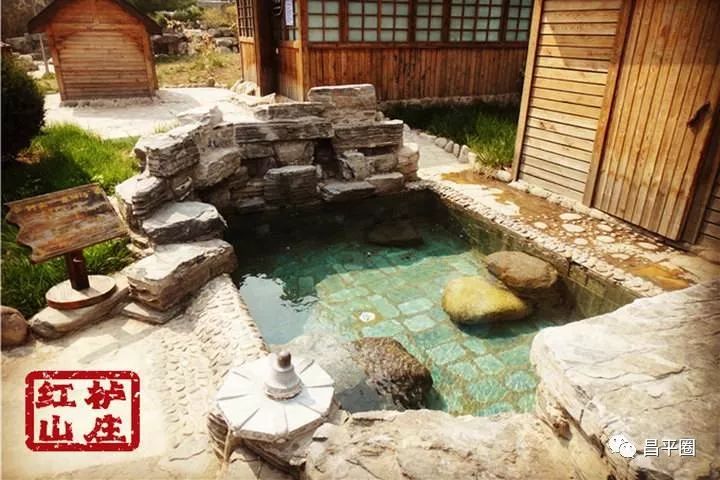 科技重塑观影体验，电影温泉的独特魅力