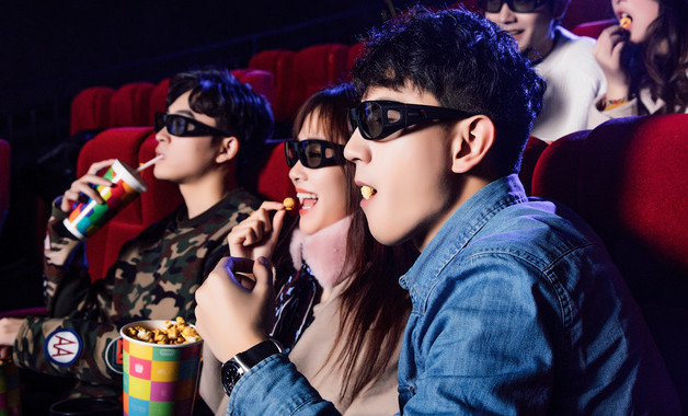 电影之旅，一场温馨的观影体验作文