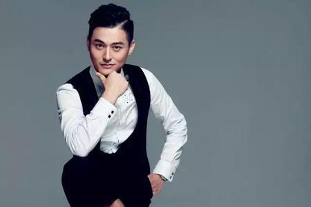 演员张龄心年龄,重磅推出演员张龄心年龄揭晓神器——科技新品，重塑年龄认知，体验未来生活！