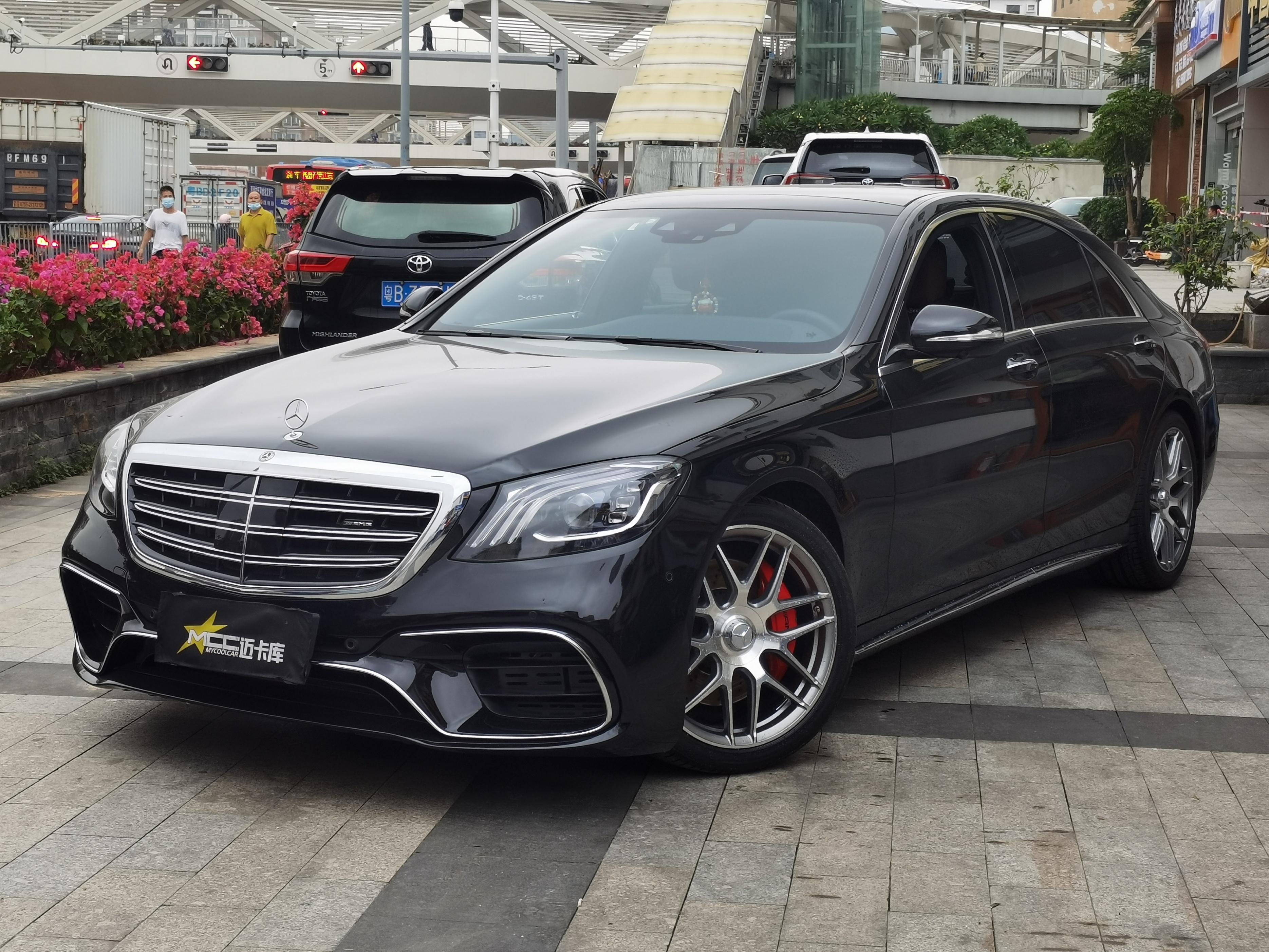 奔驰S350新款，驾驭变化，自信启程未来