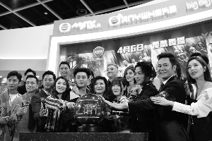 潜行极战演员表