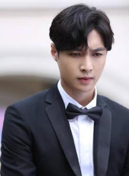 爱国明星群像，哪些人是爱国明星？